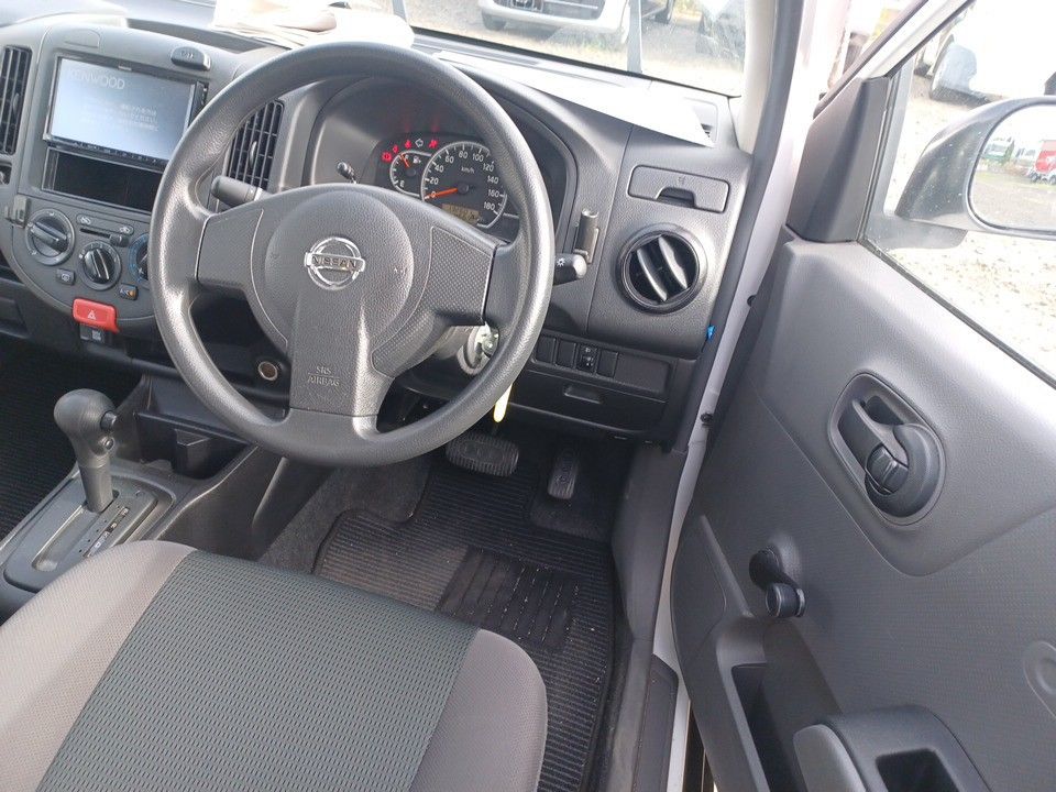 2019 Nissan NV150 AD auction photo 3