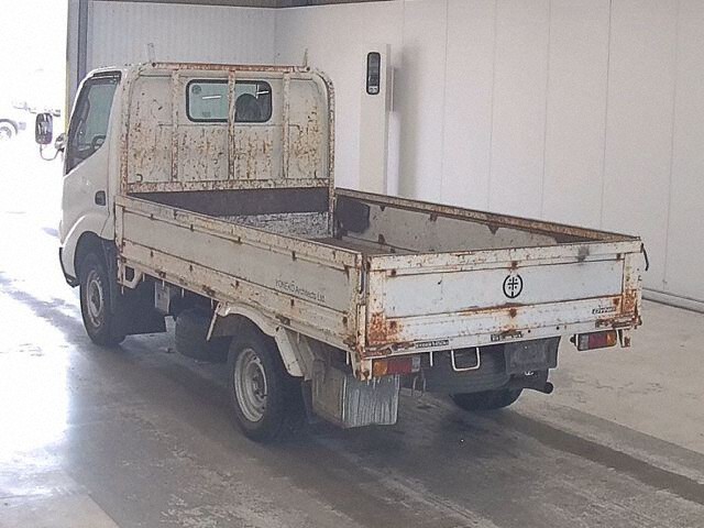 2005 Toyota Dyna 4WD auction photo 2