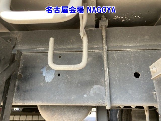 2017 Hino Ranger Hollow Wing auction photo 16