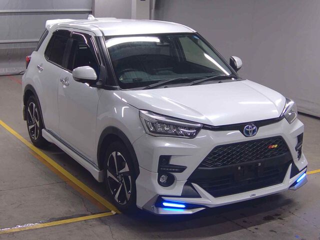 Japan Auction Vehicles 8 2022 Toyota Raize ハイブリッドZ auction photo