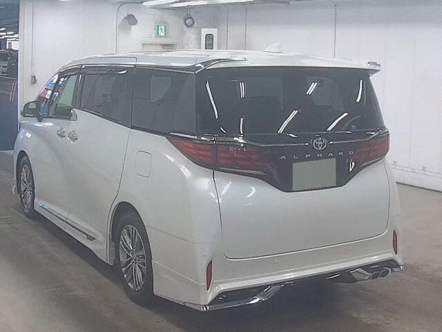 2024 Toyota Alphard Z auction photo 2