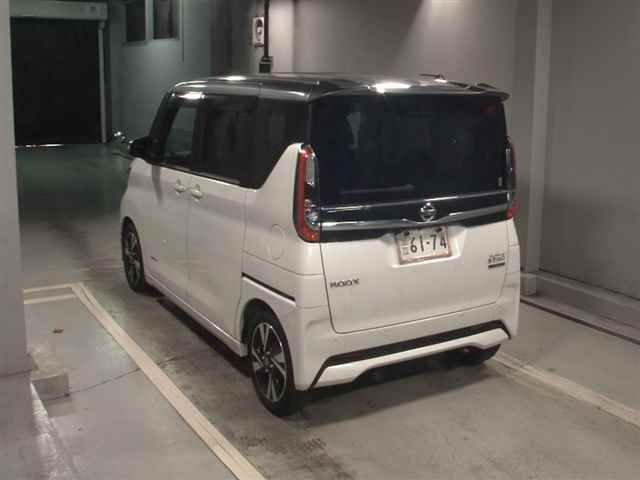 2023 Nissan Roox Highway Star G Turbo ProP auction photo 2