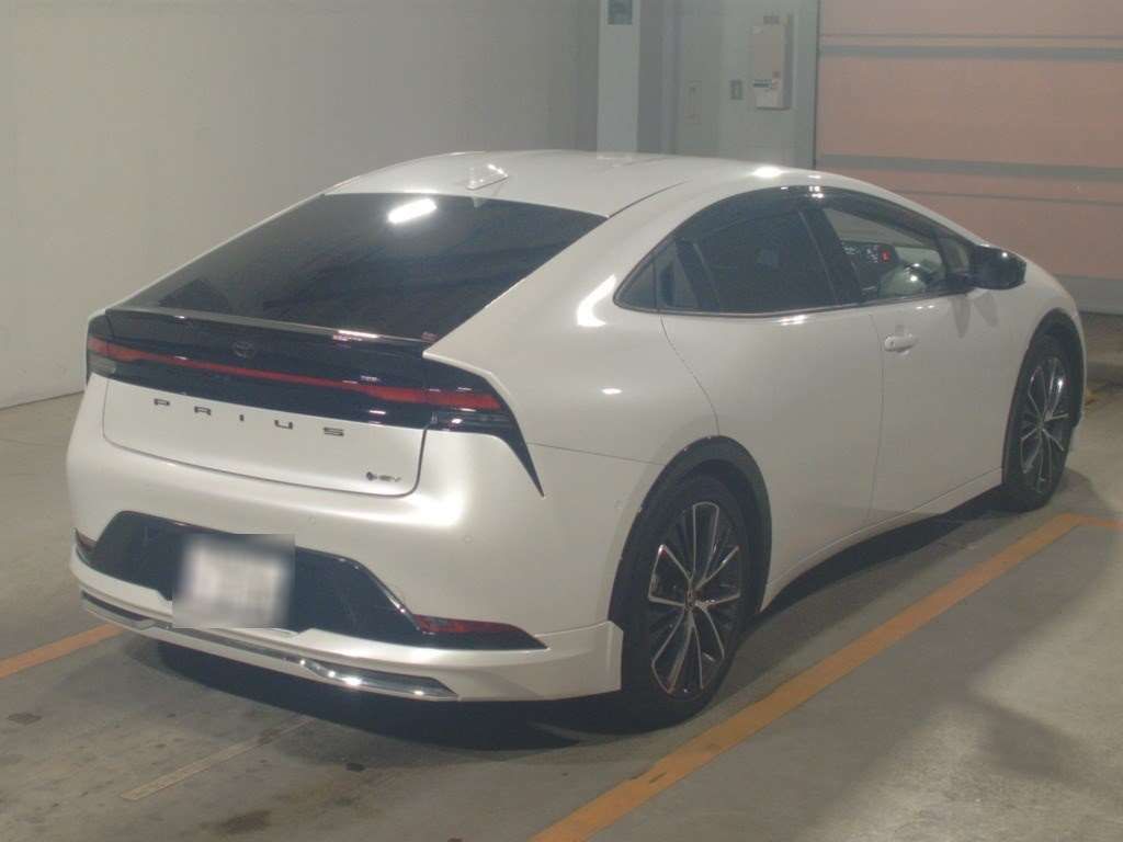 2023 Toyota Prius Z auction photo 2