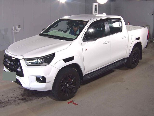 2023 Toyota Hilux Z GR Sport 4WD auction photo 4