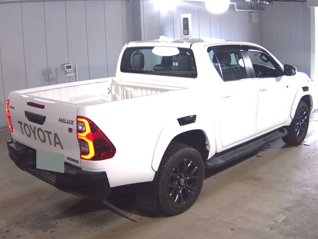 2023 Toyota Hilux Z GR Sport 4WD auction photo 5