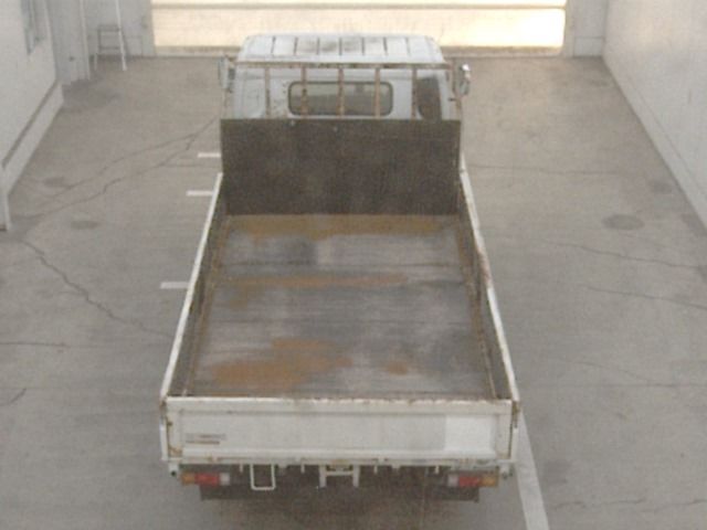 2019 Mitsubishi Fuso Canter Flatbed auction photo 3