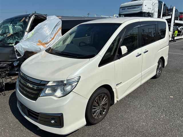 2015 Nissan Serena auction photo 4