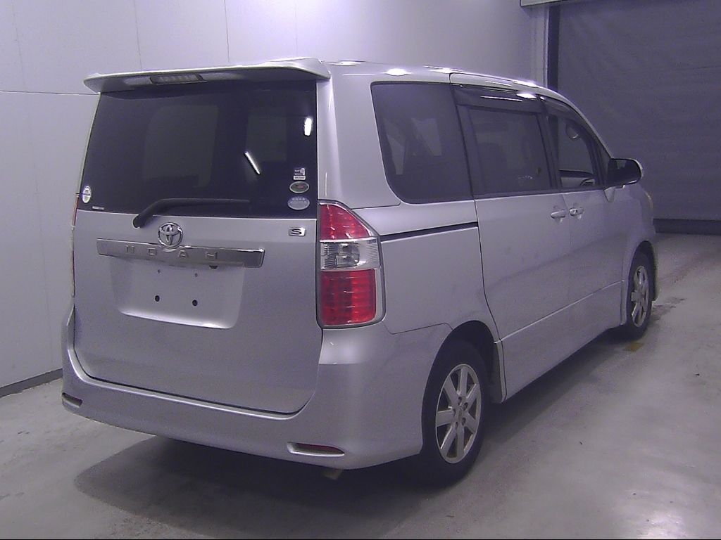 2008 Toyota Noah S auction photo 2