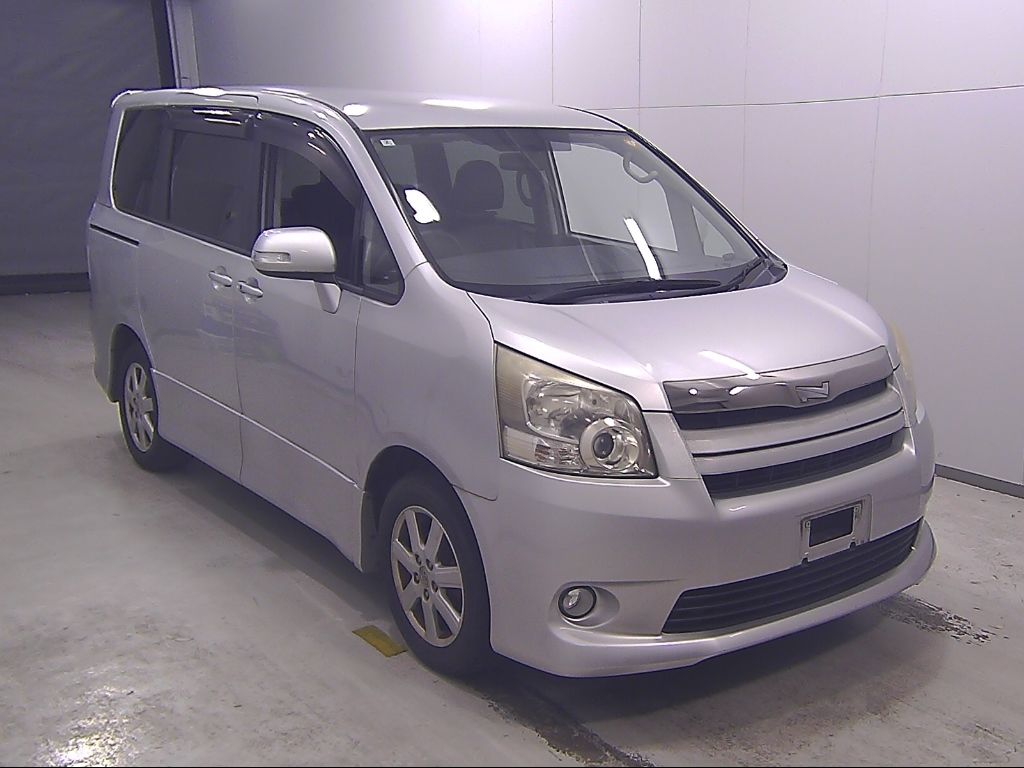 Japan Auction Vehicles 14 2008 Toyota Noah S auction photo