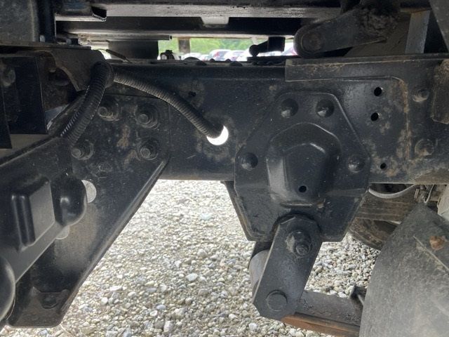 2018 Isuzu Elf dump auction photo 7