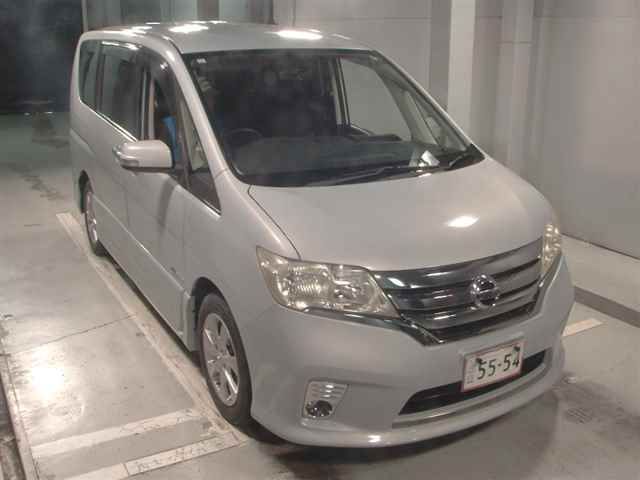 2013 Nissan Serena ハイウェイスターSハイブリッドV Japan auction vehicle