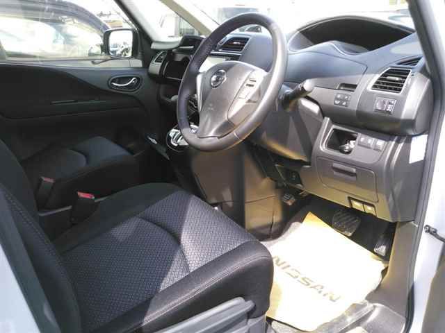 2013 Nissan Serena ハイウェイスターSハイブリッドV auction photo 3