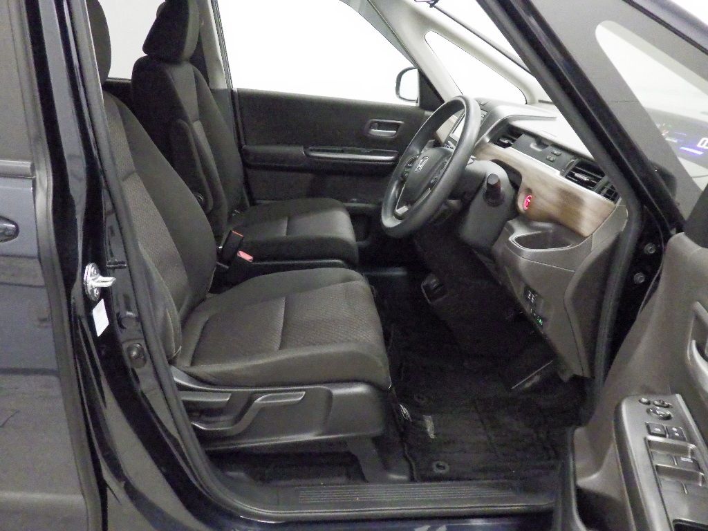 2021 Honda Freed Hybrid G ​​Honda Sensing (6-seater) auction photo 6