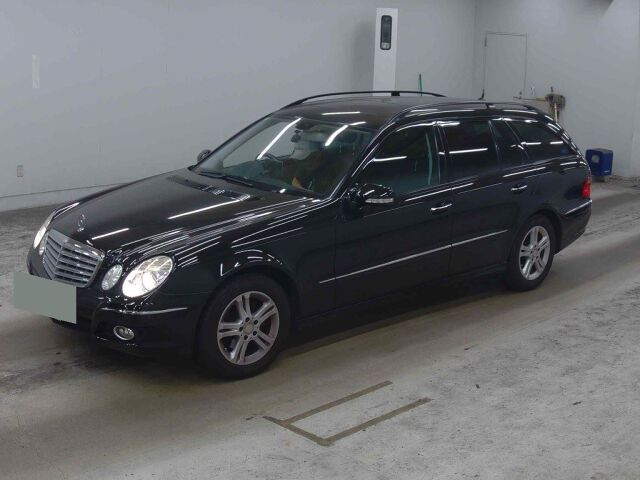 2009 Mercedes-Benz E-Class Station Wagon E300 auction photo 4