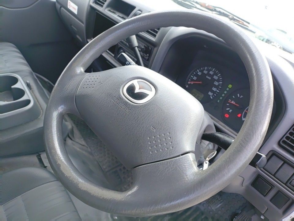 2016 Mazda ボンゴ auction photo 33