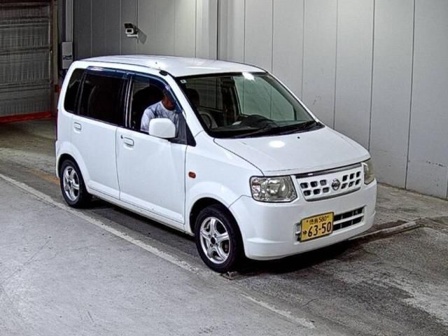 2011 Nissan オッティ Japan auction vehicle