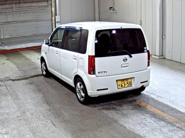 2011 Nissan オッティ auction photo 2