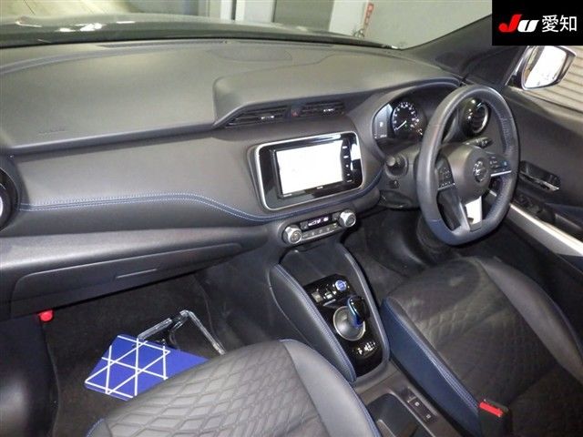 2021 Nissan Kicks オーテック auction photo 3