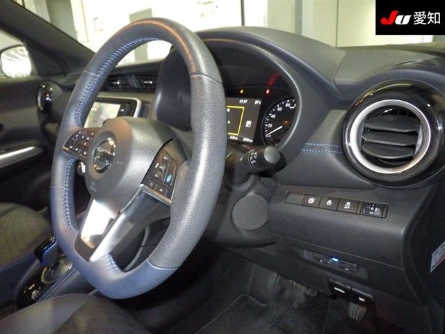 2021 Nissan Kicks オーテック auction photo 5