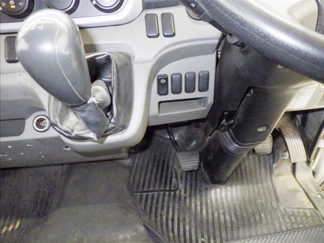 2017 Mitsubishi Fuso Canter Garbage truck auction photo 7