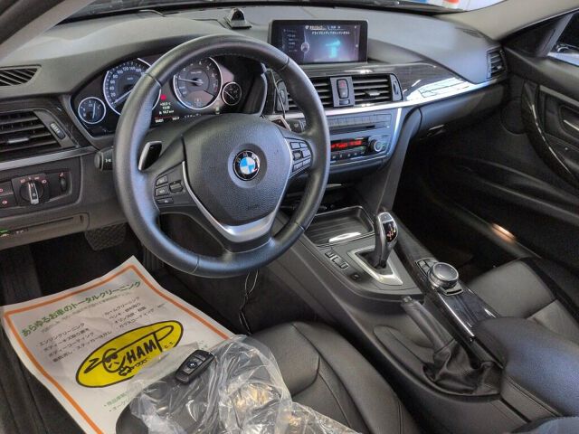 2013 BMW 3 Series Active HV3 Luxury auction photo 3