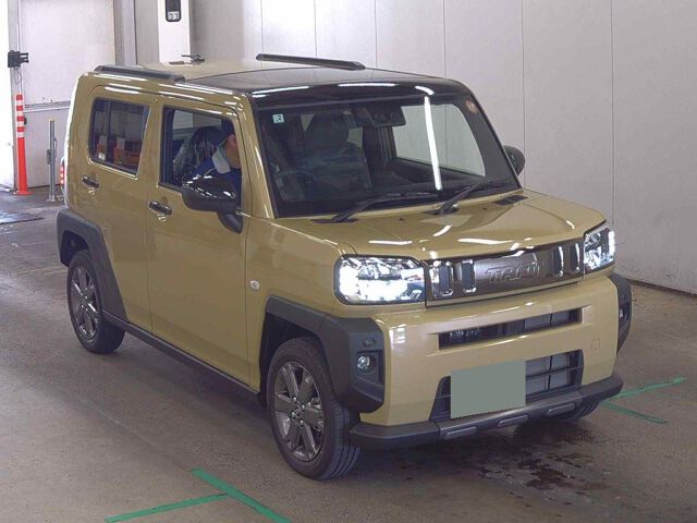Japan Auction Vehicles 8 2025 Daihatsu Taft G Dark Chrome Venture 4WD auction photo