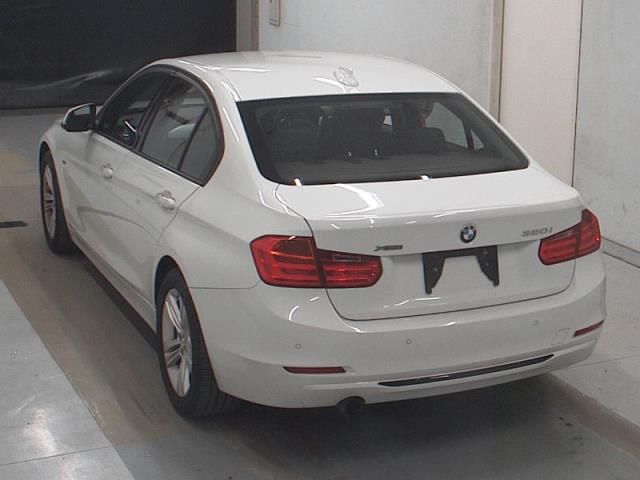2013 BMW 3 Series 320i xDriveスポーツ auction photo 2
