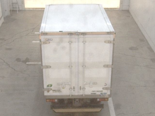 2021 Mitsubishi Fuso Canter Van auction photo 3