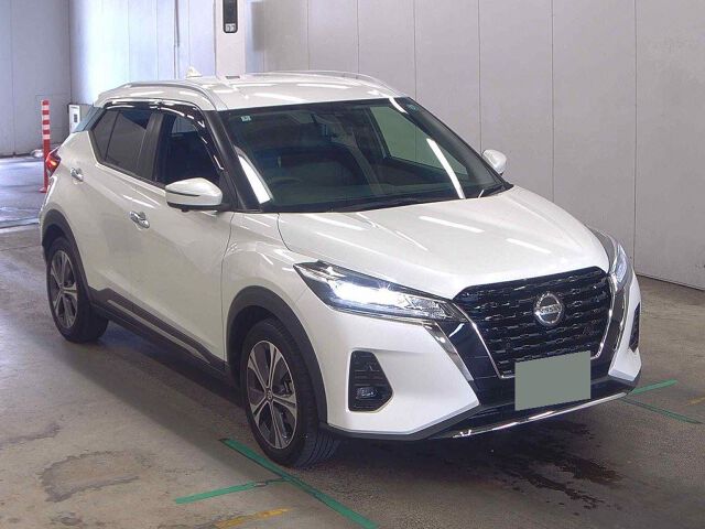2022 Nissan Kicks X Japan auction vehicle