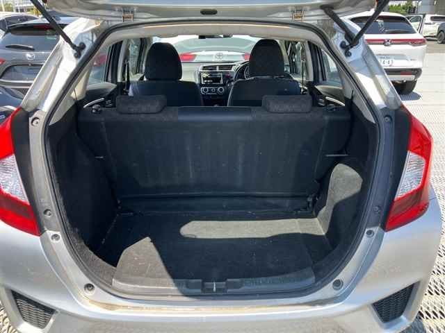 2016 Honda Fit 13G auction photo 10