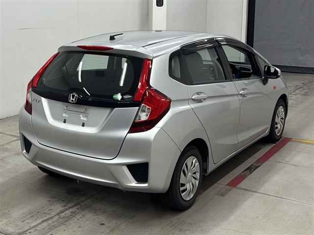 2016 Honda Fit 13G auction photo 5