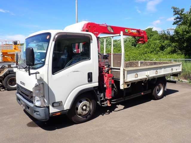 2019 Isuzu Elf 3.0t crane equipped Japan auction vehicle