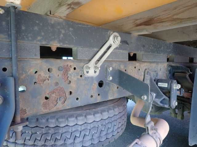 2019 Isuzu Elf 3.0t crane equipped auction photo 8