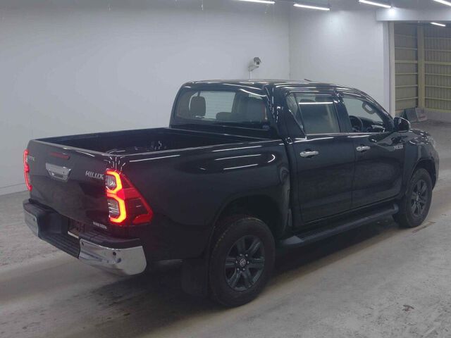 2022 Toyota Hilux Z 4WD auction photo 5