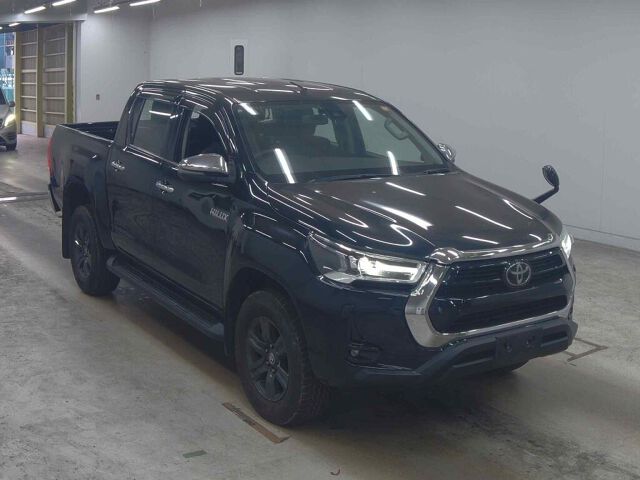 2022 Toyota Hilux Z 4WD Japan auction vehicle