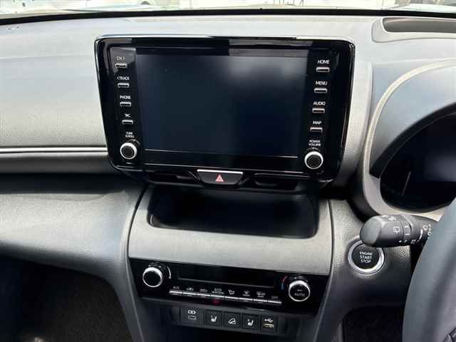 2023 Toyota Yaris Cross Z 4WD auction photo 6