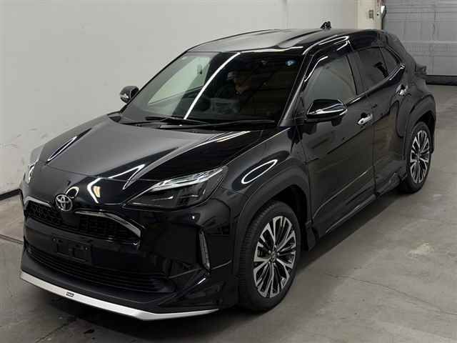 2023 Toyota Yaris Cross Z 4WD auction photo 4
