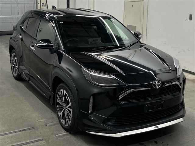 Japan Auction Vehicles 10 2023 Toyota Yaris Cross Z 4WD auction photo