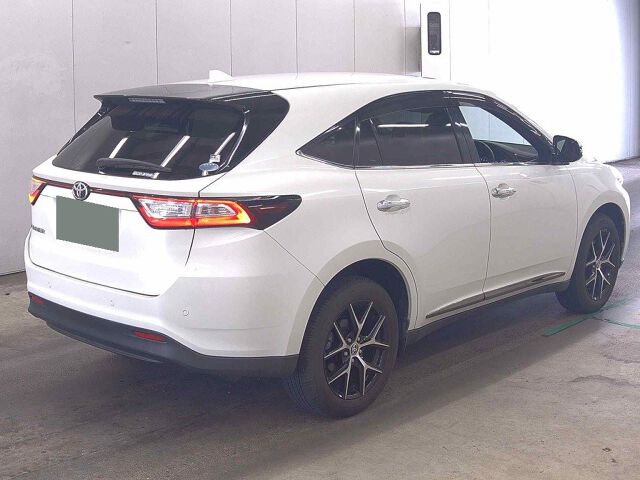 2019 Toyota Harrier Premier Style Noir auction photo 5