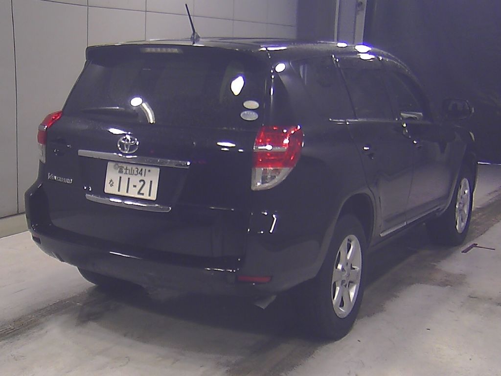2012 Toyota Vanguard 240S 5 people auction photo 2