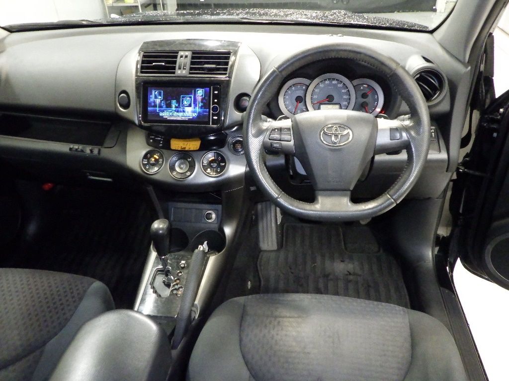 2012 Toyota Vanguard 240S 5 people auction photo 3