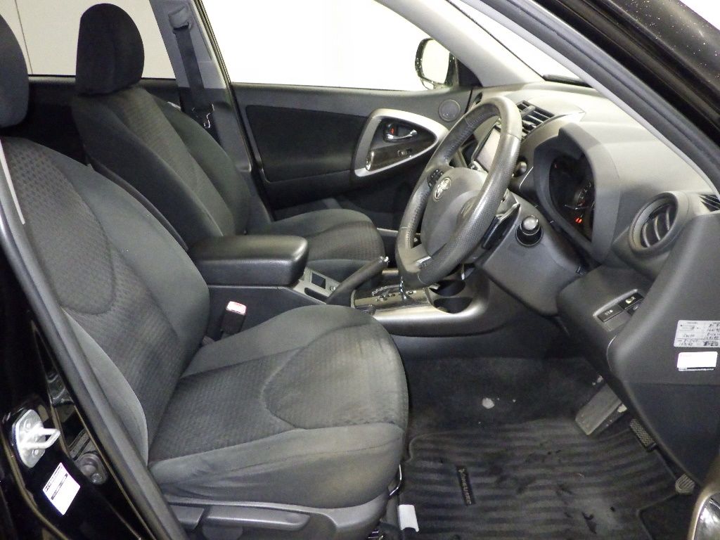 2012 Toyota Vanguard 240S 5 people auction photo 6