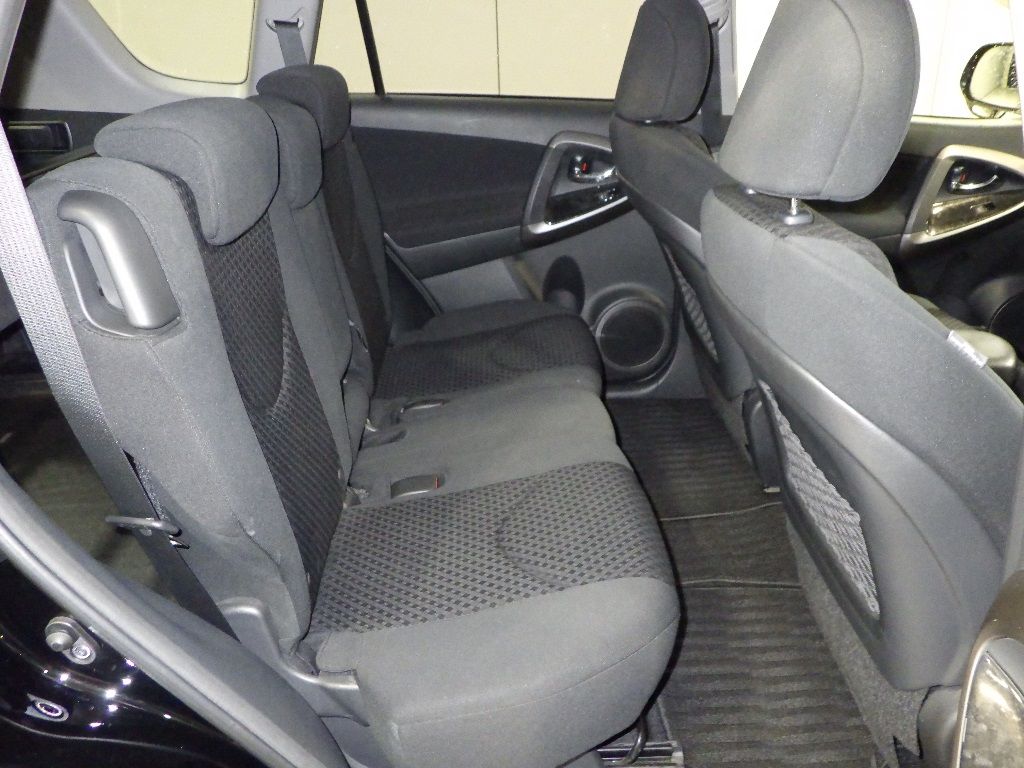 2012 Toyota Vanguard 240S 5 people auction photo 7