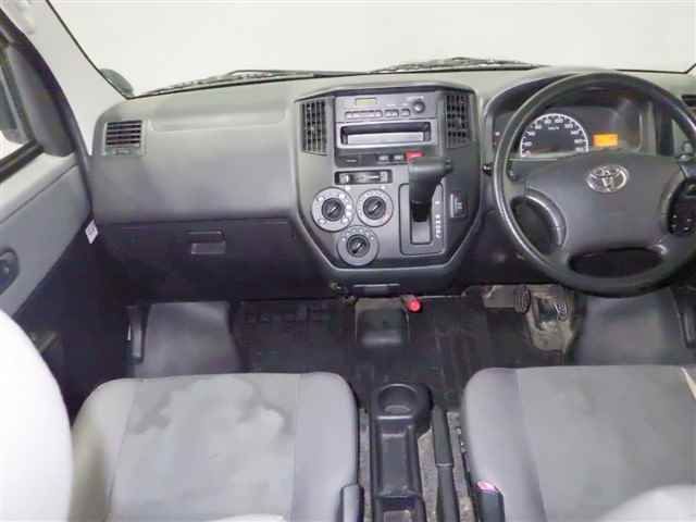 2015 Toyota ライトエース バン 4WD GL auction photo 3