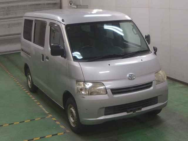 2015 Toyota ライトエース バン 4WD GL Japan auction vehicle