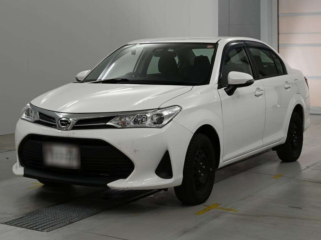 Japan Auction Vehicles 14 2021 Toyota Corolla Axio EX 4WD auction photo