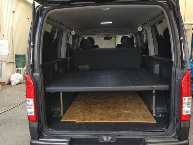 2017 Toyota Hiace Long Super GL 4WD auction photo 6