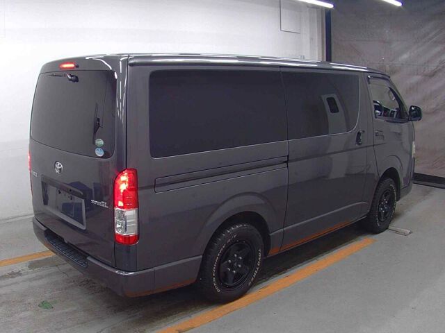 2017 Toyota Hiace Long Super GL 4WD auction photo 5