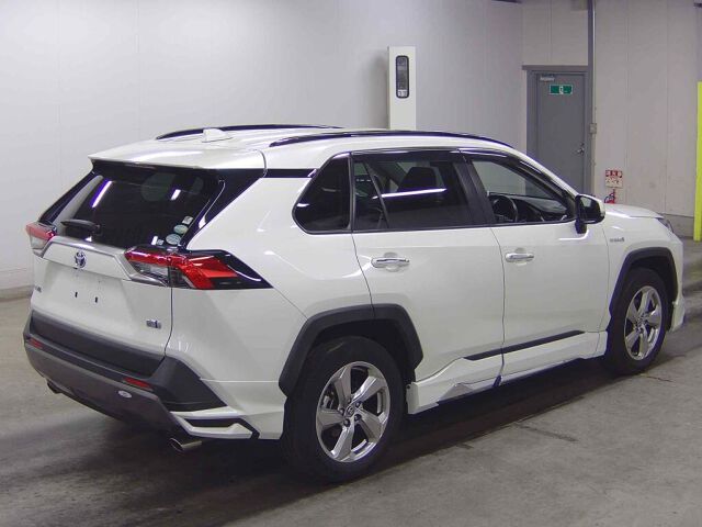 2020 Toyota RAV4 ハイブリッドG 4WD auction photo 5