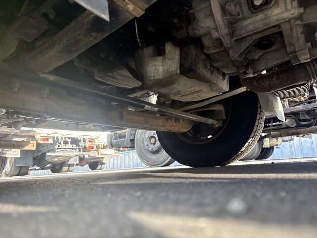 2015 Mitsubishi Fuso Canter Flat crane, wide crane, long crane auction photo 11